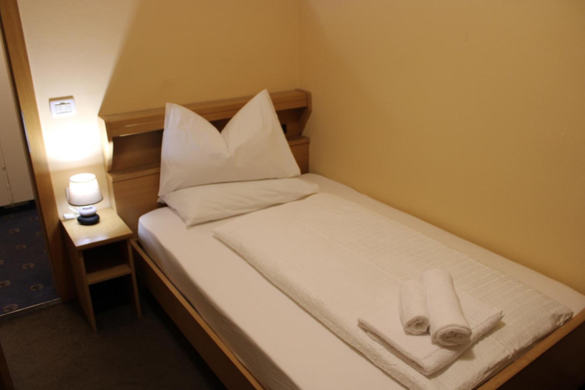 Hotel Europa Dolomites Selva di Val Gardena Bagian luar foto