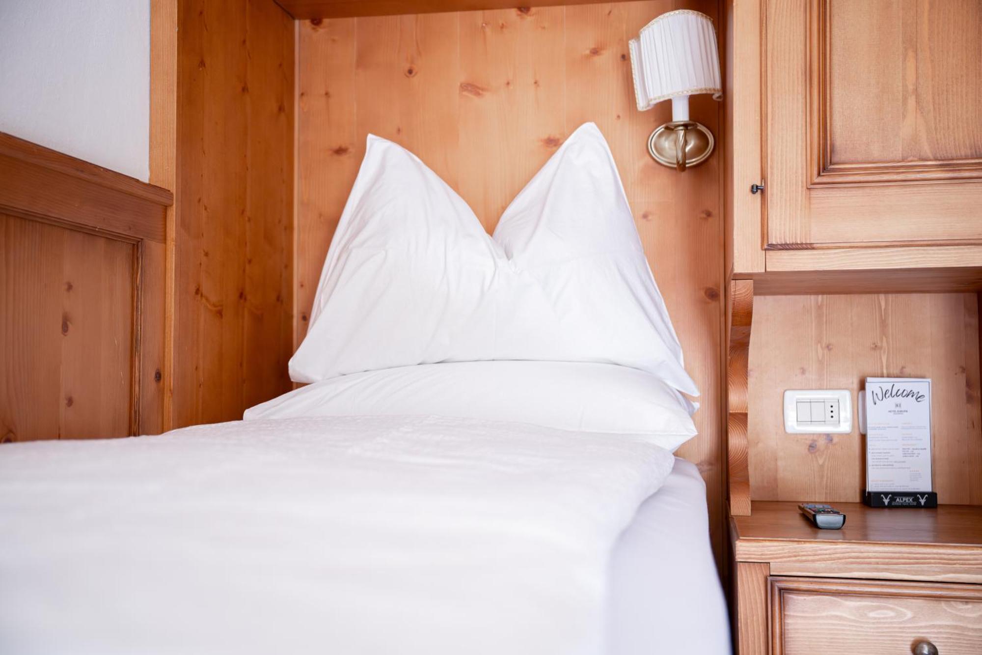 Hotel Europa Dolomites Selva di Val Gardena Bagian luar foto